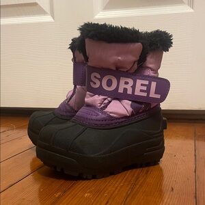 Sorel SNOW COMMANDER™ Toddler Boots Purple & Black